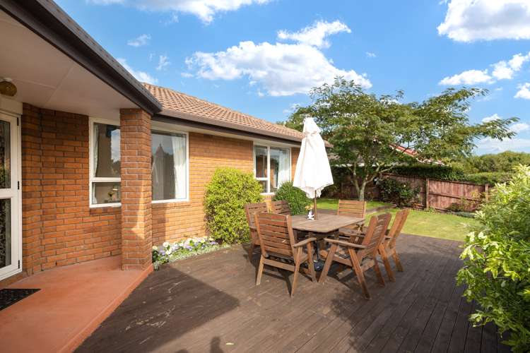 4 Skylark Lane Woolston_23