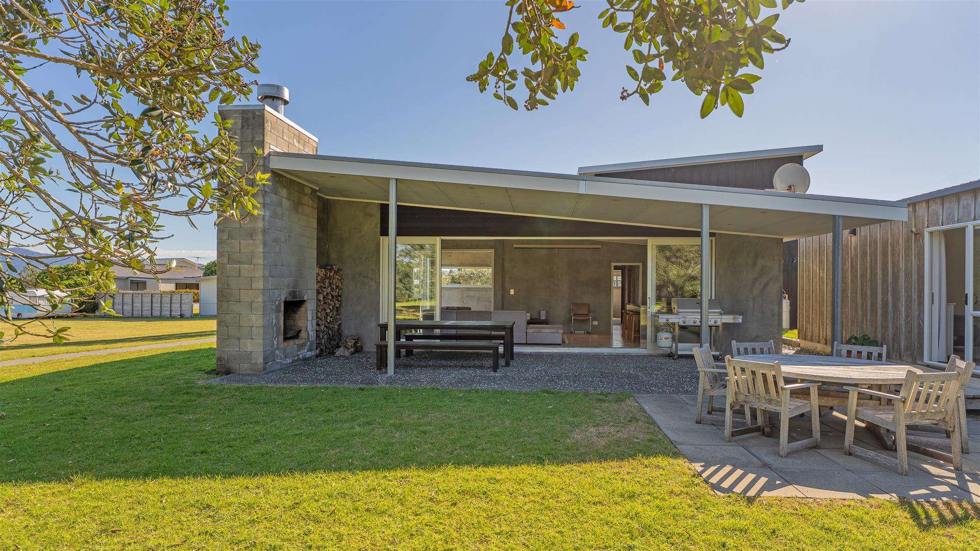 111 Kauri Crescent Matarangi_0