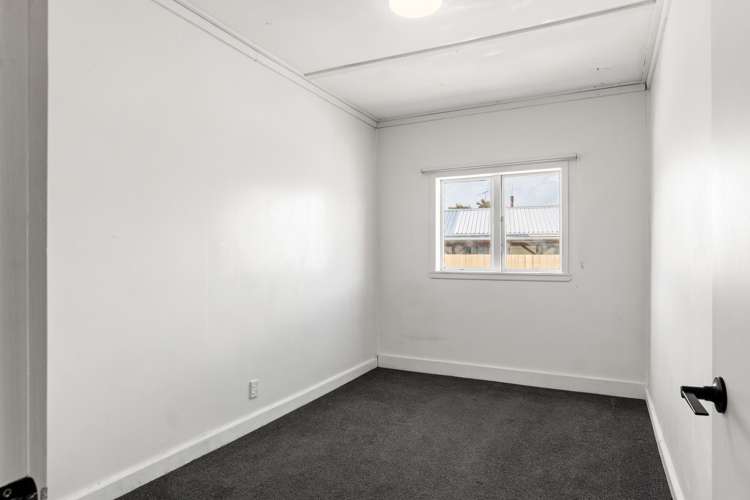 67 Paraone Road Tamarau_13