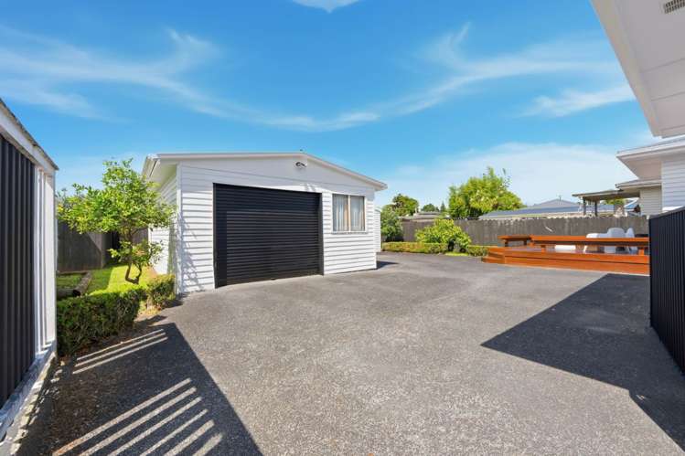 9 Meredith Street Blockhouse Bay_29