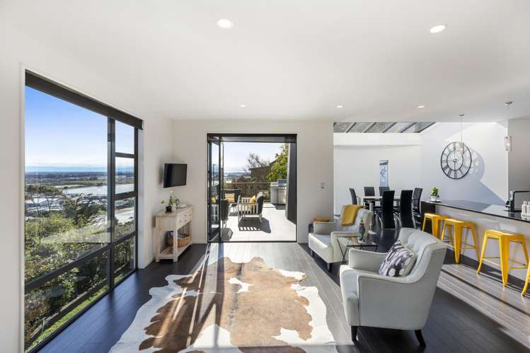 8 Valley View St Andrews Hill_16