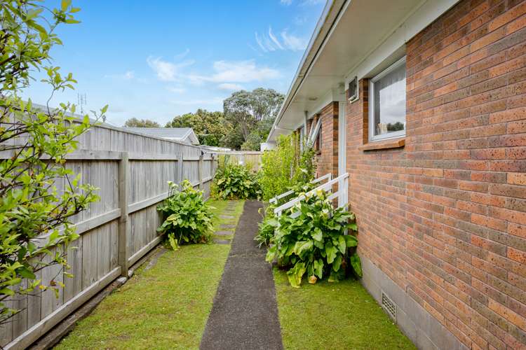 1/17 Doment Crescent Orewa_17