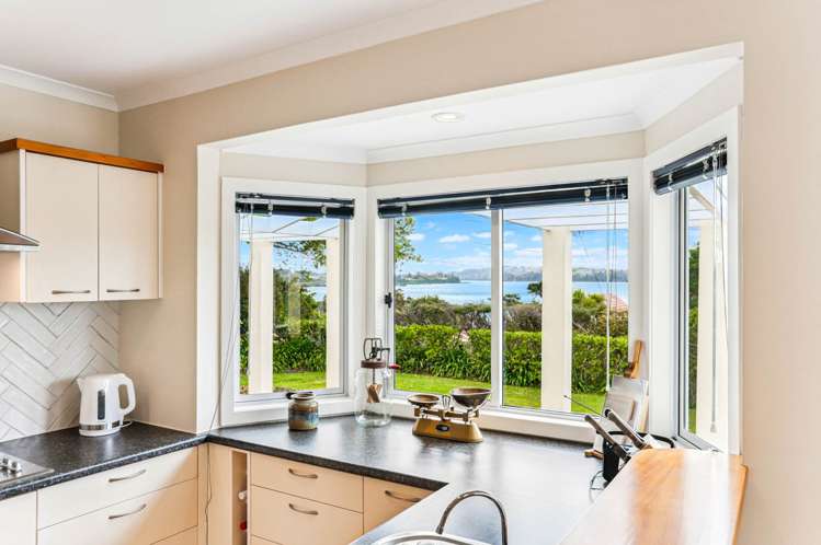 85 The Terrace Herald Island_5