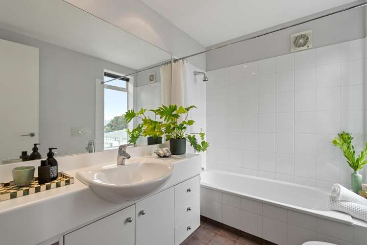 353A Karaka Bay Road Karaka Bays_17