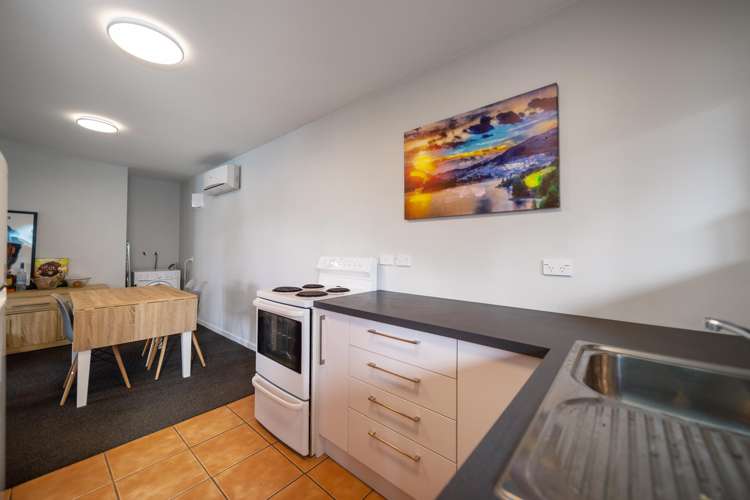 427 Frankton Road Queenstown_10