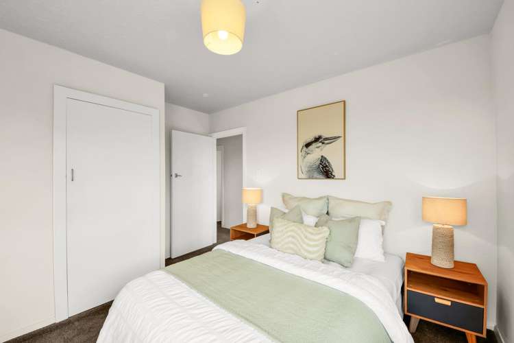 22 Yarmouth Street Aranui_11