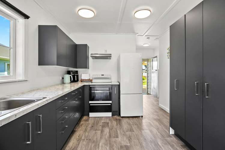 209 Tararu Road_3