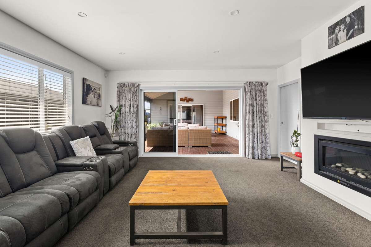 8 Lochhead Street_4