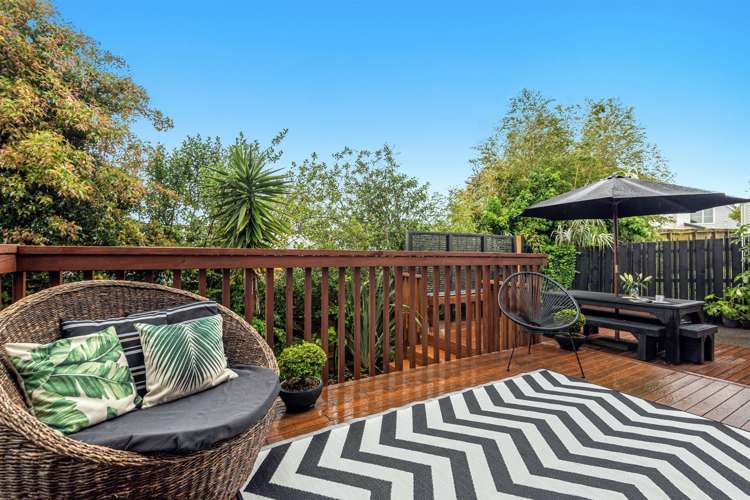 2/90 Verbena Road Birkdale_4