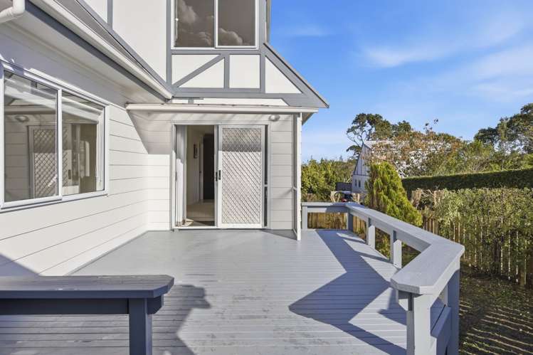 2/8 Chalmers Street_3