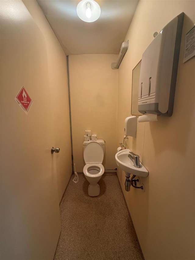 Unit 1, 98 Main Road Tawa_4