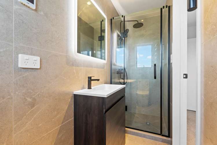 104c Edgewater Drive Pakuranga_16