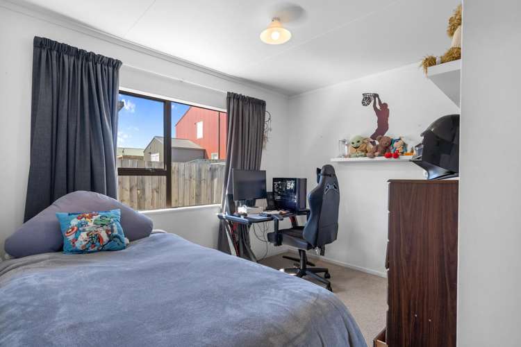 3/3 Tainui Street Stoke_8