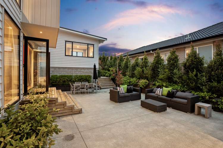 90 Pohutukawa Parade Riverhead_22