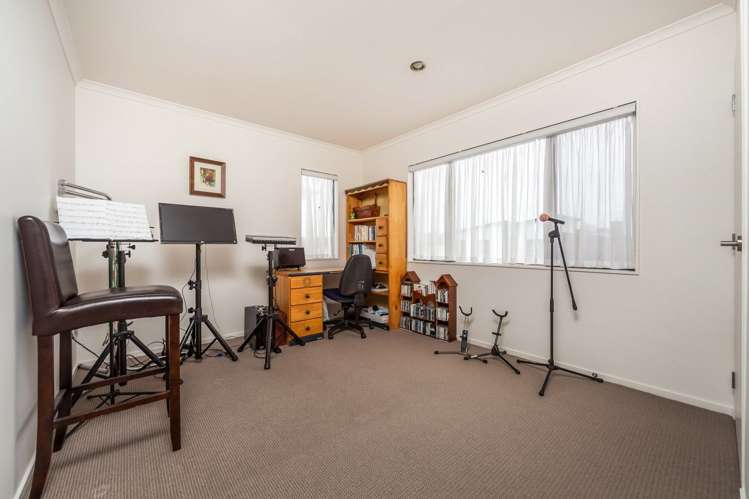 5 Dione Place Flat Bush_10