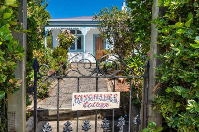 Kingfisher Cottage — A Rare Gem