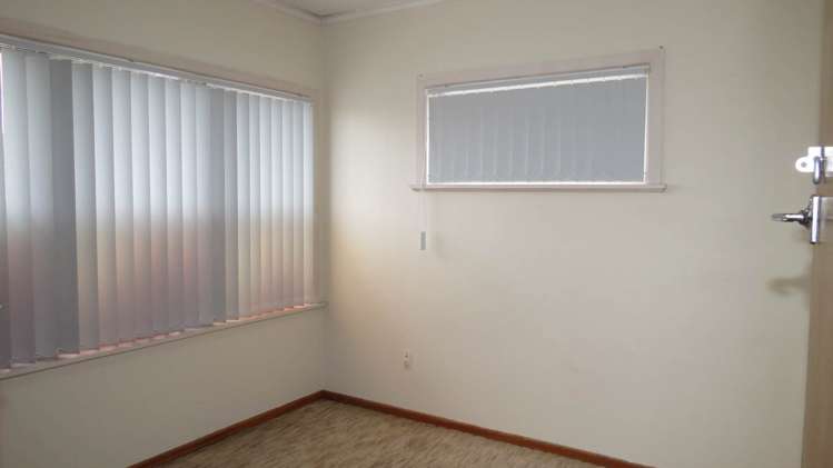 30 Edmund Hillary Avenue Papakura_10