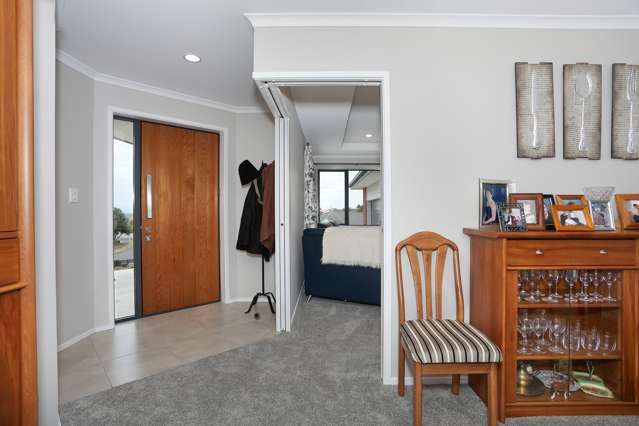 8 Macdonald Heights Feilding_4