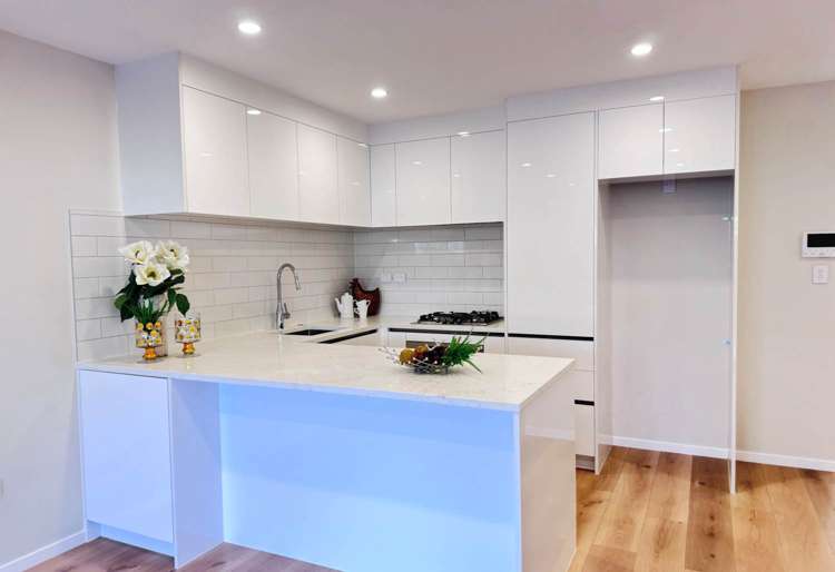 649d Te Atatu Road Te Atatu Peninsula_1