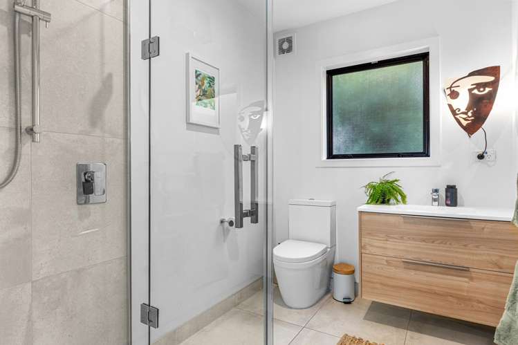 1/8 Lookaway Place Huntsbury_12