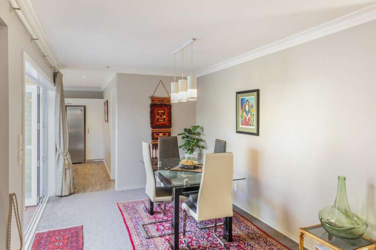 13 Alderson Avenue Hillsborough_9