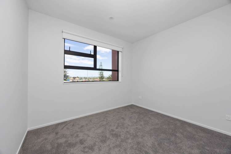 3/3153 Great North Road New Lynn_7