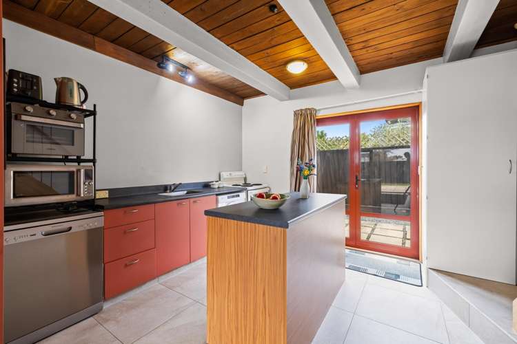 100 Grafton Street Waltham_6