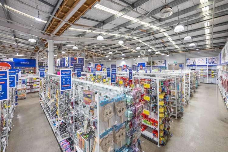 369 Te Rapa Road Beerescourt_6