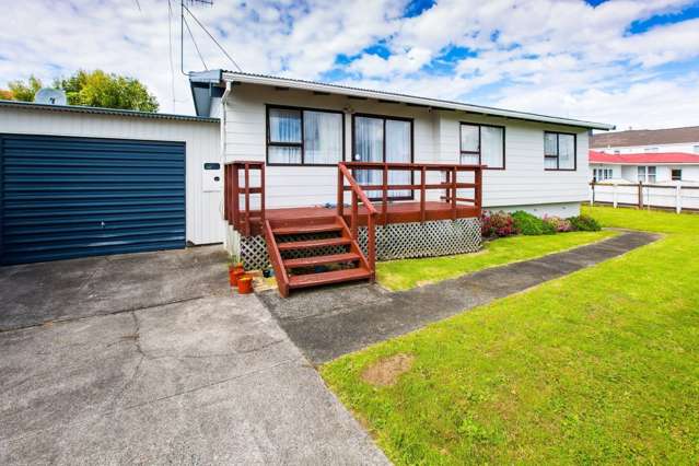 2/29 Rogan Street Mount Roskill_1