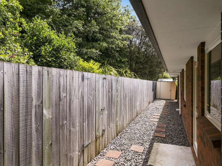 27/2 Grace Avenue Leamington_14