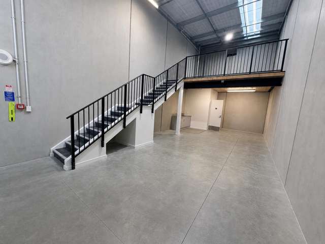 16/90 Hobsonville Road Hobsonville_1