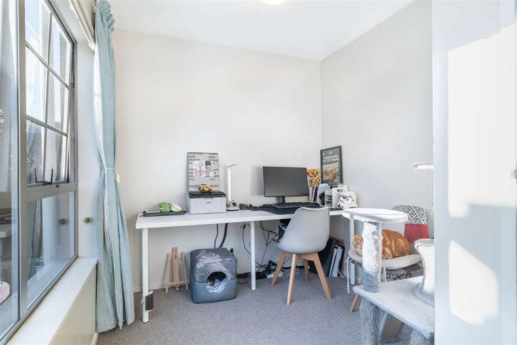 7 Apsley Drive Russley_11