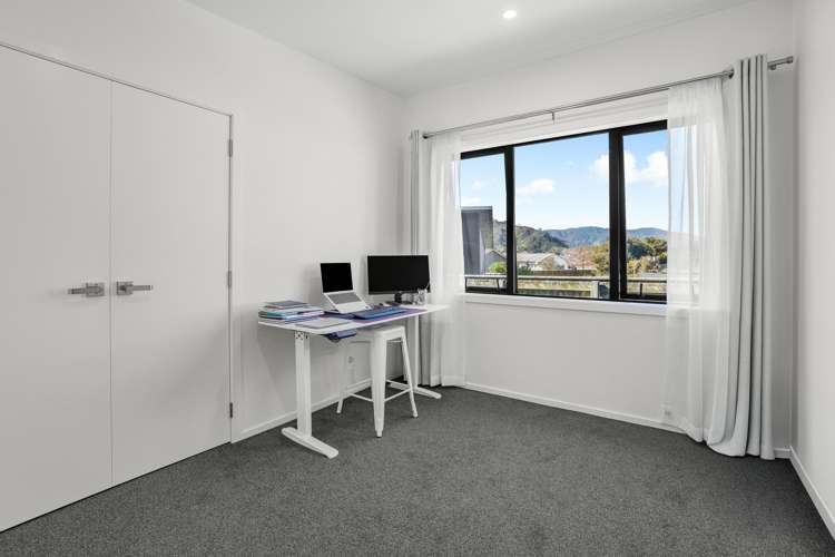 6 Hastings Grove Wainuiomata_14