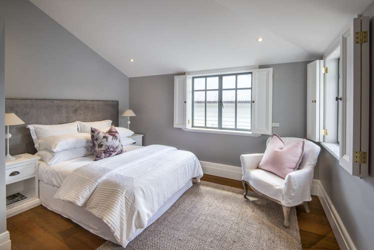 8 Arawa Avenue Devonport_18