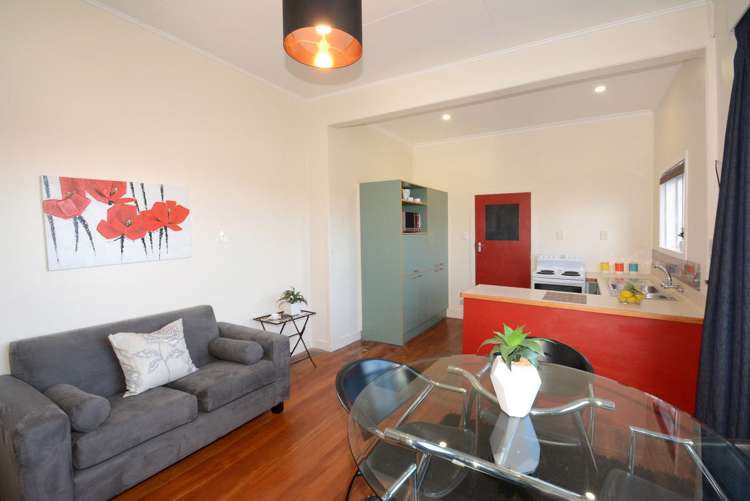 25 Hargest Crescent Saint Kilda_1