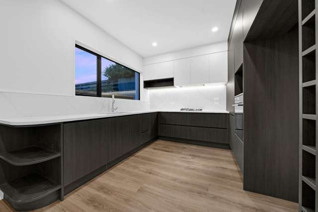 15 Quibray Place Botany Downs_1