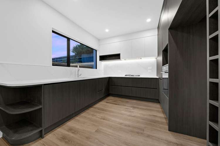 15 Quibray Place Botany Downs_4