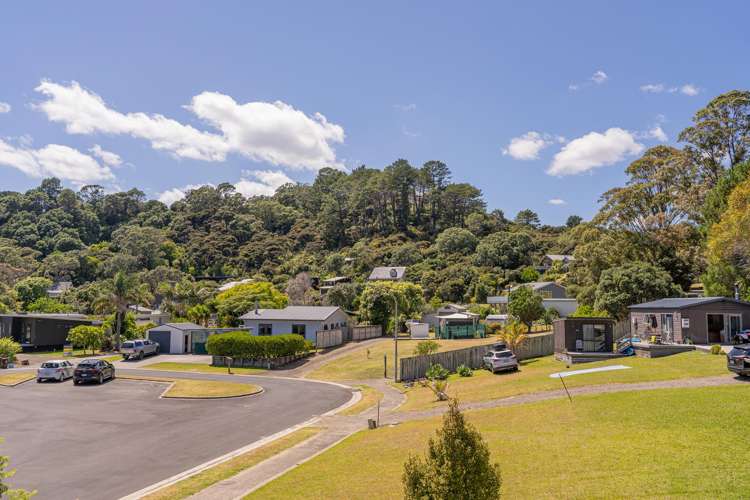 142 Opera Place Whangapoua_17