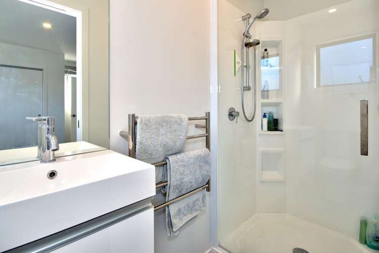 3 Cotswold Court Lower Shotover_11