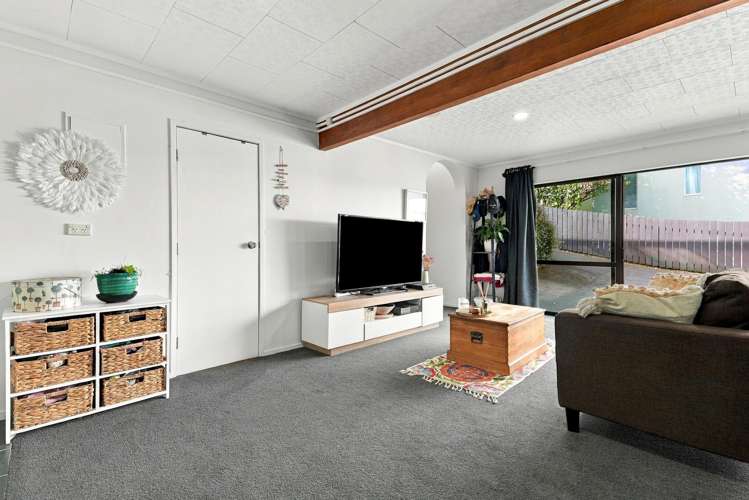 55 Edgewater Parade Waiuku_26