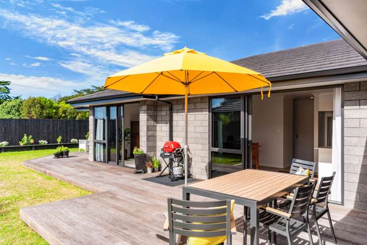 71 Kaurinui Crescent One Tree Point_16