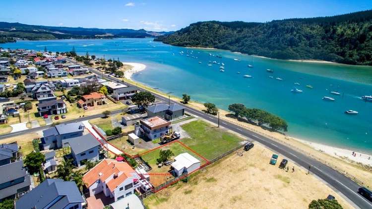 204 Bond Street Whangamata_2