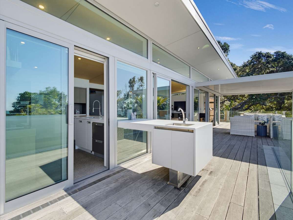 6 Pohutukawa Avenue_5