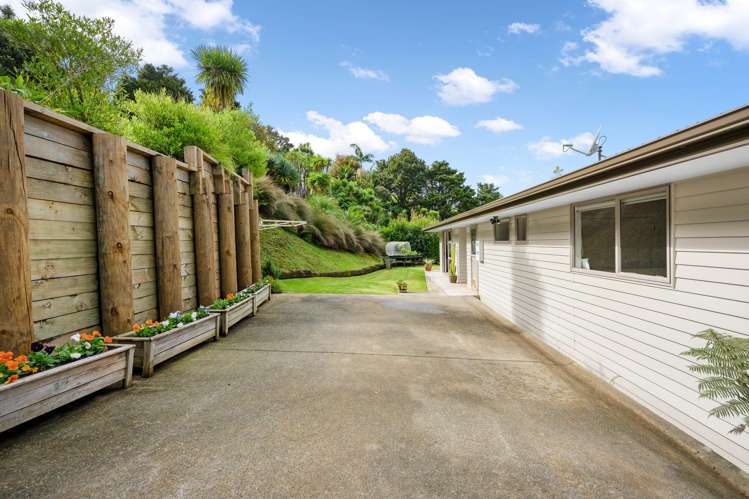 4 High Oaks Way Avenues_24