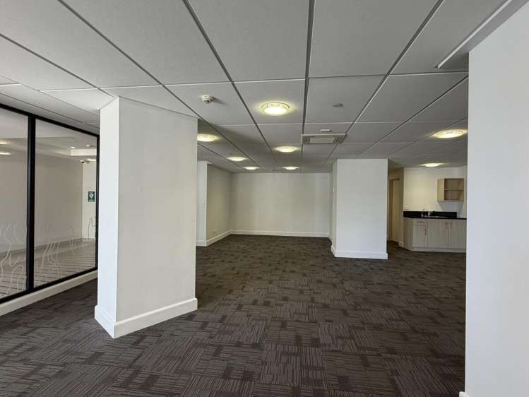 G4, 11 Maunganui Road Mount Maunganui_6