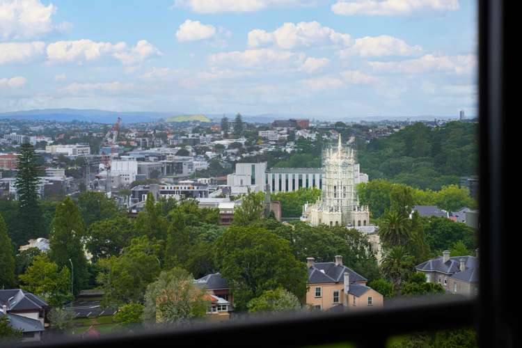 2512/1 Courthouse Lane City Centre_11