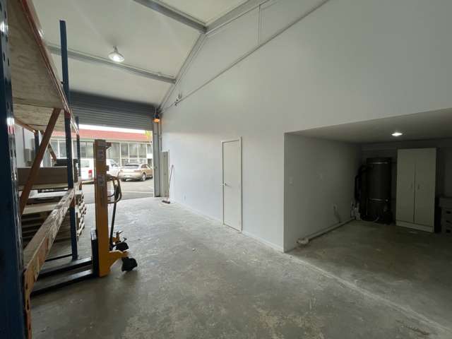 Unit 6/11 Silverfield Wairau Valley_3