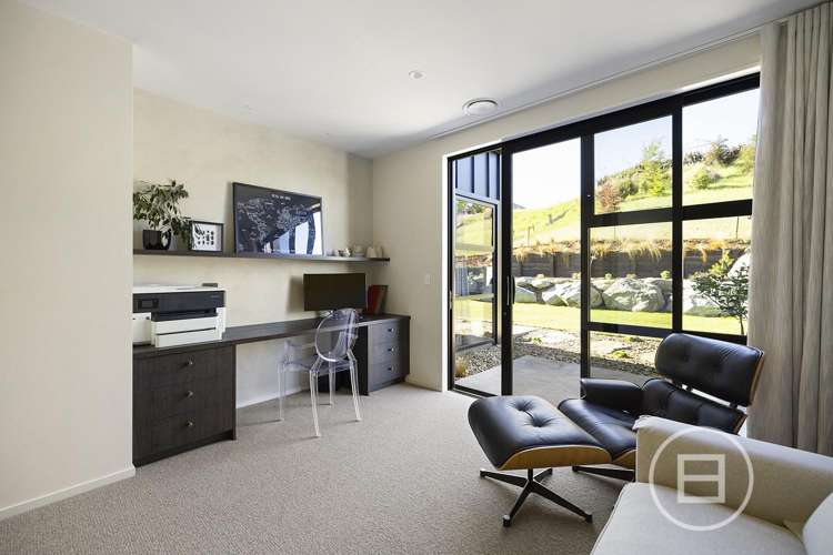 564 Aubrey Road Wanaka_9