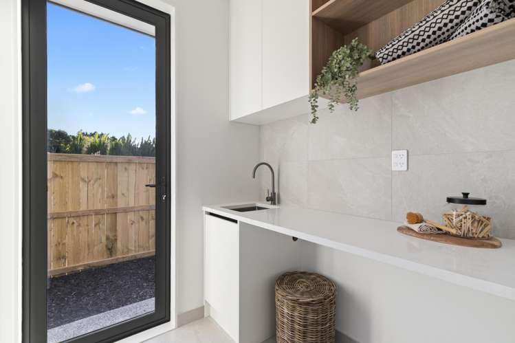 32 Rongoa Maori Way Pukekohe_15