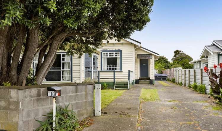 14 Vogel Street Hawera_18
